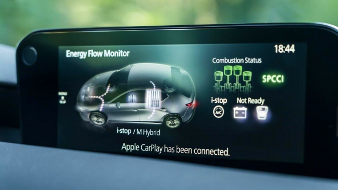 Mazda popsala, jak složité je servisovat její revoluční „diesel na benzin“