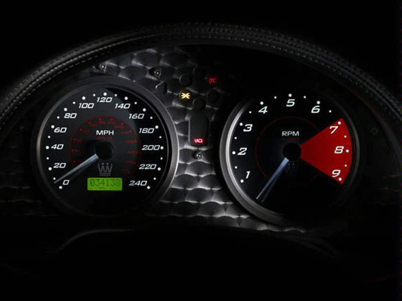 Noble M600: nová generace britské žiletky - 10 -