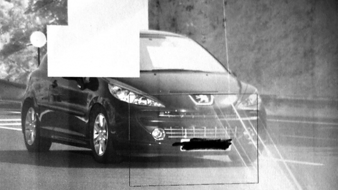 Německý řidič využil stacionární měření rychlosti k neobvyklému účelu