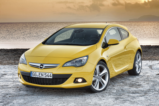 Opel Astra GTC 2014: motor 1,6 SIDI Turbo z Cascady přináší 200 koní