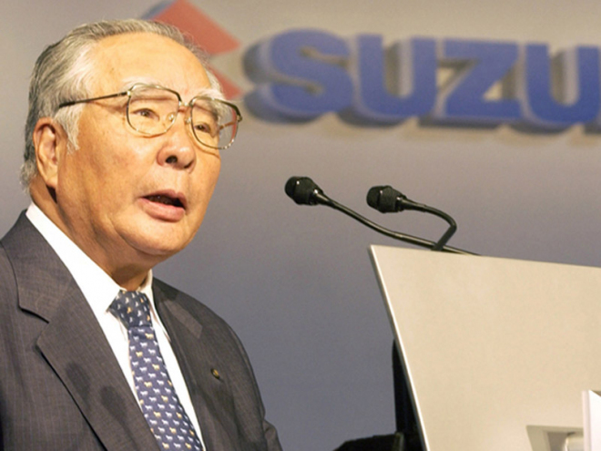 Osamu Suzuki předal vedení automobilky synovi, vládl ji dlouhých 38 let