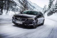 Nový Opel Insignia chce zvládat zimy se stejným pohonem 4x4, jaký má Focus RS