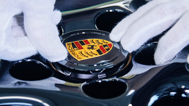 Porsche je neskutečný stroj na peníze. Podívejte se, kolik vydělává každou minutu