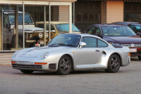 Porsche 959: na prodej je kus s 16 500 km, za 32,6 milionu Kč
