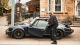 Muž si koupil v roce 1975 nové Porsche 911 Turbo. Jezdí s ním dodnes, kdy může, po 50 letech má najeto už 1,33 milionu km