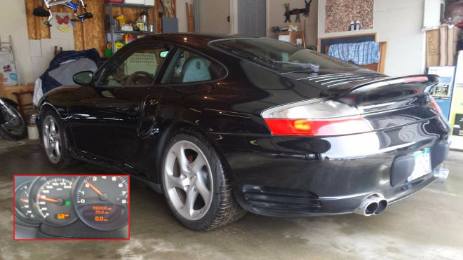 Takhle vypadá Porsche 911 Turbo za cenu Octavie. Ujelo skoro 1 milion km