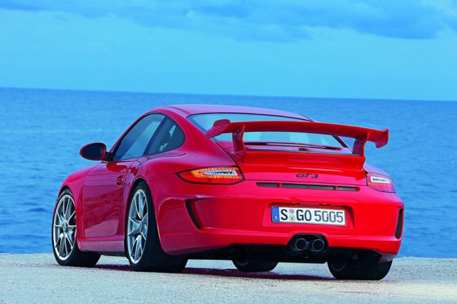 Porsche 911 GT3 facelift: rudý gentleman (video)