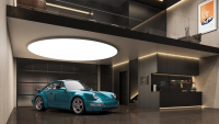 Když to Porsche nejde s novými auty, začíná stavět jakési luxusní lázně pro starší modely a jejich majitele