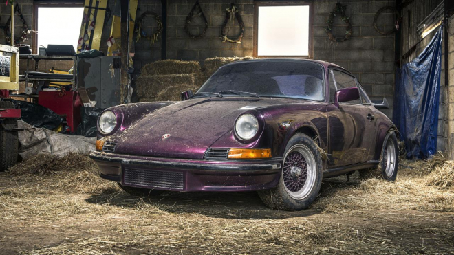 Že auta jen stojí peníze? Neuvěříte, kolik majitelům vydělávají stroje, jako tento