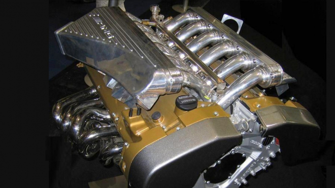 První automobilka potvrdila, že motory V12 udrží v prodeji i přes nová pravidla EU