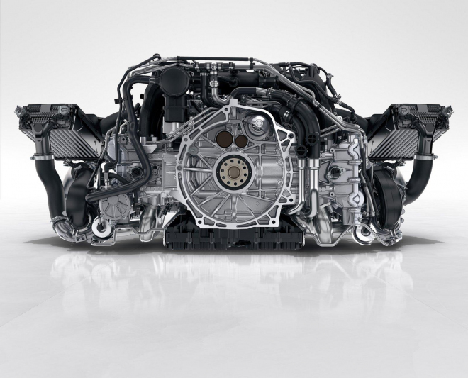 Porsche mlží, nové turbo v 911 se prý chová jako atmosférický motor