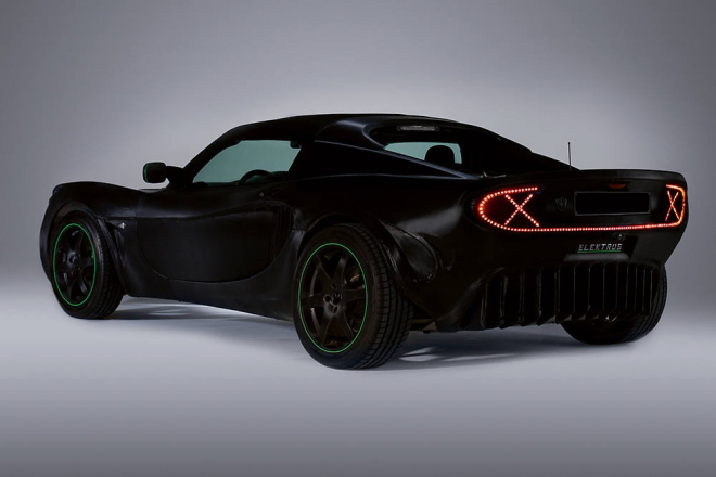 PG Elektrus: jako by jedna Tesla Roadster nestačila