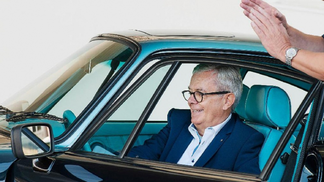 Po 45 letech se dočkal uznání člověk, bez něhož by Porsche neulovilo nejnáročnější klienty