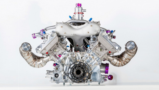 Porsche poprvé ukázalo svůj motor 2,0 V4 s výkonem 500 koní, je to pastva pro oči