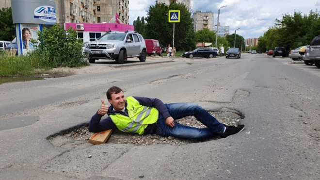 Rusové ukázali nejhorší silnice v celé zemi, v ČR bychom se mohli inspirovat