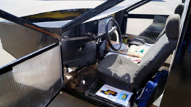 Rusové ukázali své první létající auto. Není to vtip, tohle má skutečně ambice létat