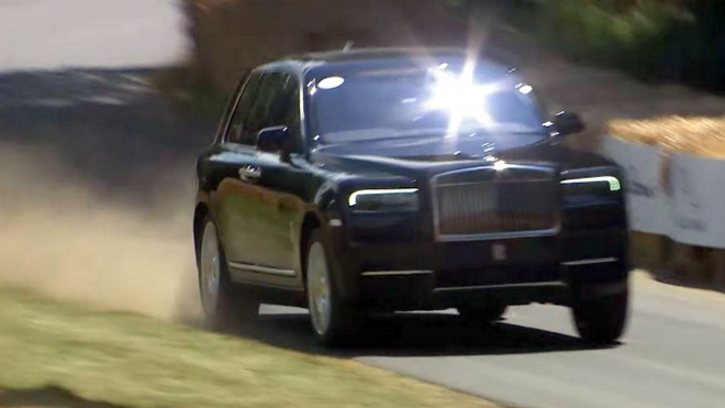 Nejdražší SUV světa týrané na hranici možností lze vidět asi jen na jediném místě