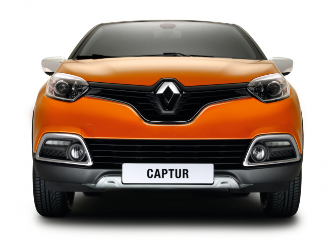 Renault Captur dostal nové příslušenství, kromě polepů zahrnuje i střešní nosiče