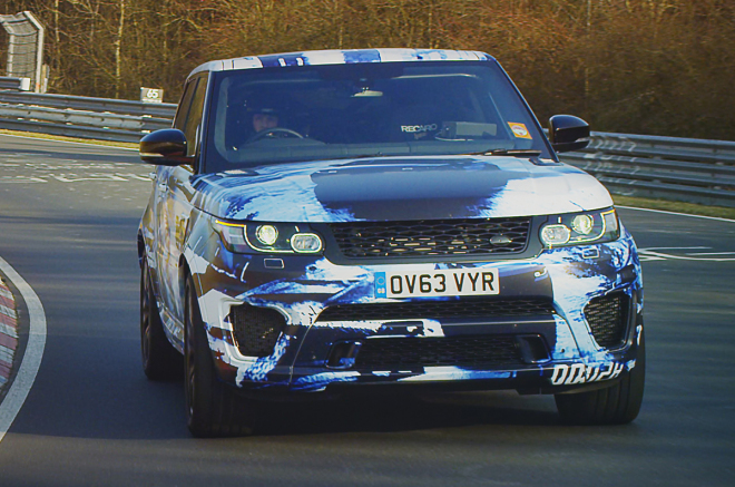 Range Rover Sport SVR: nejrychlejší britské SUV je tu, chce rekord Ringu