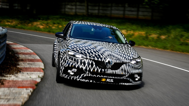 Nový Renault Mégane RS se ukázal na první oficiální fotce, známe datum premiéry