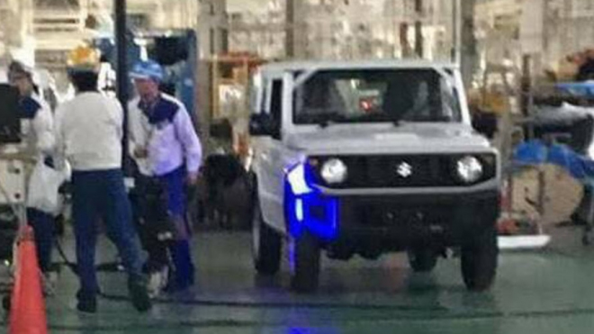 Jeden z nejlevnějších offroadů byl v novém nafocen bez maskování, přímo v továrně