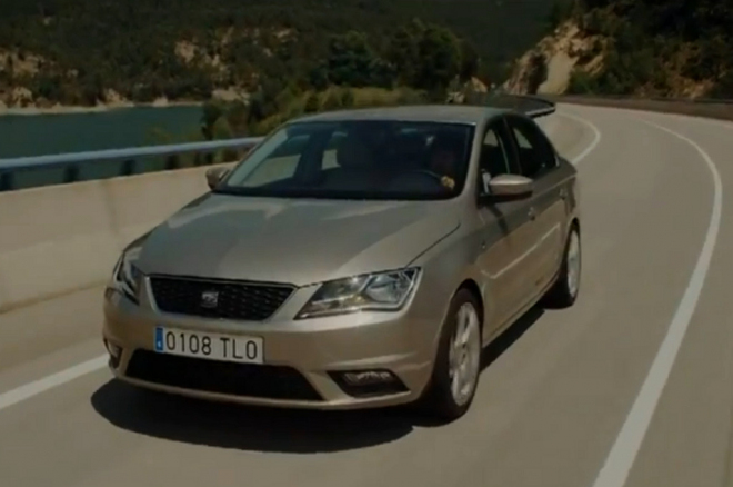 Seat Toledo 2012: Škoda Rapid na španělský způsob na prvním videu