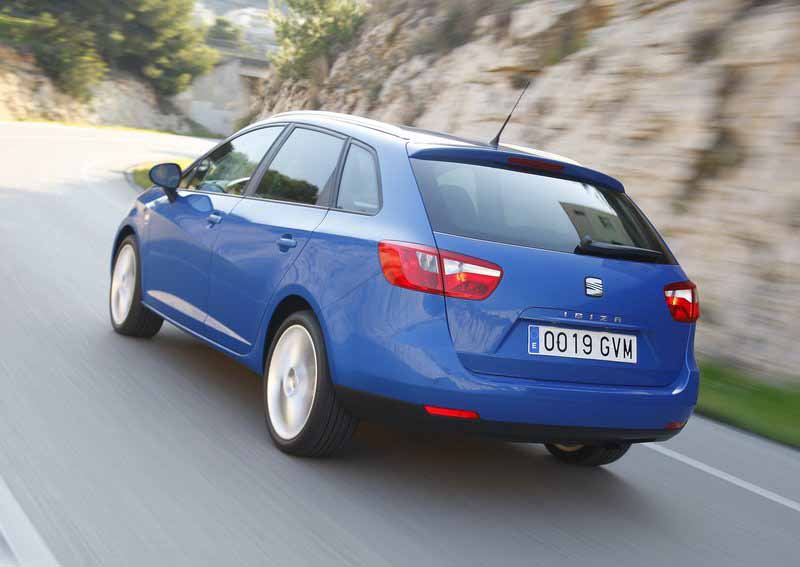 Seat Ibiza ST: dostupné kombi přichází (česká cena) - 3 - Seat-Ibiza_ST_b12