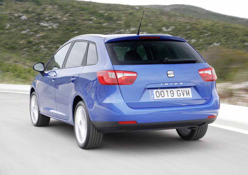 Seat Ibiza ST: dostupné kombi přichází (česká cena) - 4 - Seat-Ibiza_ST_b13