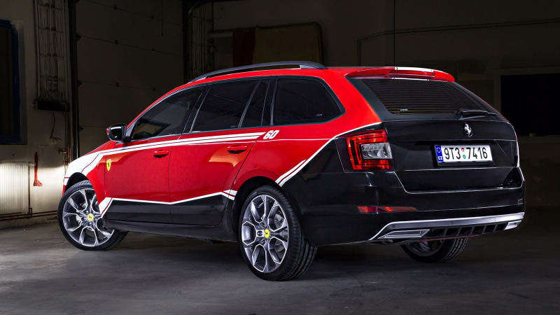 Škoda Octavia Combi Ferrari opravdu není takový nesmysl, jak se může zdát - 3 -