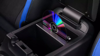 Už jen jedna automobilka dnes prodává nová auta s přehrávačem CD, u nás už to ale nedělá ani ta