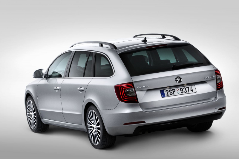 skoda_superb_facelift_2013_nove_foto_13_800_600.jpg