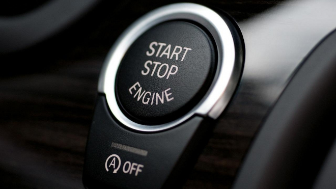 Jaký má systém start-stop dlouhodobý dopad na životnost motoru vašeho auta?