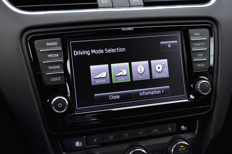 Skoda_Octavia_III_ESP_vypnuto_01_800_600