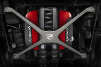 Doplňky Mopar pro SRT Viper 2013: od karbonové rozpěrky až po lepší brzdy