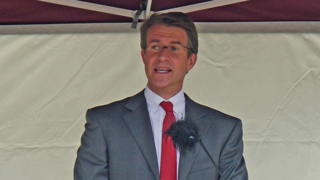 Bez tohoto muže už se v BMW nepohne ani šroubek, firmu od teď fakticky ovládá