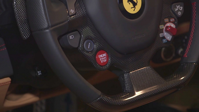 Majitelé nejlepších sporťáků si stěžují na jejich chyby. Nestřílí mimo?