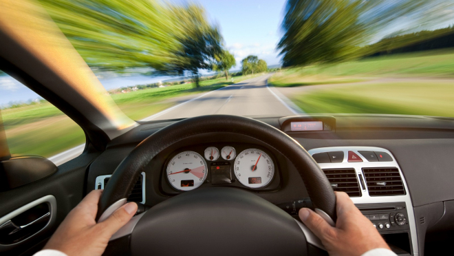 10 nejčastějších příčin nehod v roce 2015: a překročení povolené rychlosti je kde?