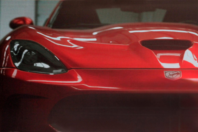SRT Viper 2013: další podivný únik odhaluje první záběry skutečného auta