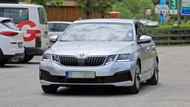 Nová Škoda Octavia poprvé nafocena při testech. Přesně potvrzuje, co se čekalo
