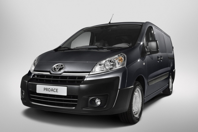 Toyota ProAce 2013: druhý život Peugeotu Expert