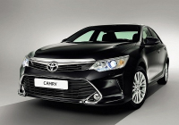 Toyota Camry 2015: facelift pro Evropu odhalen, přiváží nový dvoulitr