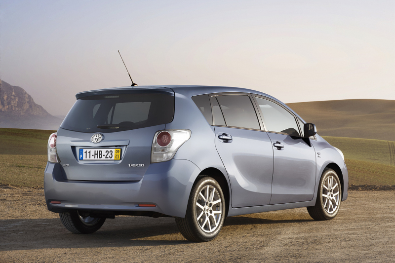 Toyota Verso a Urban Cruiser: první dojmy - 4 - toyota_verso_2009_02