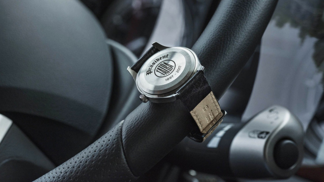 Toto je Tatra Präsident, kterou si můžete dovolit. Slaví 120 let revolučního vozu