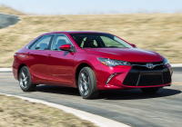 Toyota Camry 2015: hodně brzký a ještě větší facelift pro americký populár
