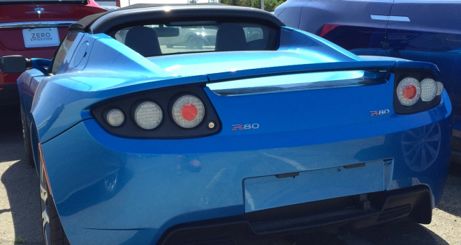 Tesla Roadster R80: dodatečné vylepšení je k dispozici. Ne pro všechny, ne levně