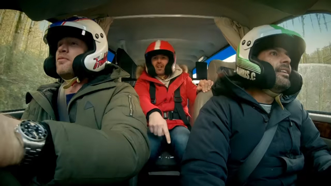 Top Gear poprvé ukázal nové moderátory před kamerou, reakce jsou rozporuplné