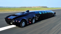 Stát chce, aby autobusy jezdily po silnicích rychlostí až 225 km/h, vyřešil by tak váznoucí rozšiřování hromadné dopravy