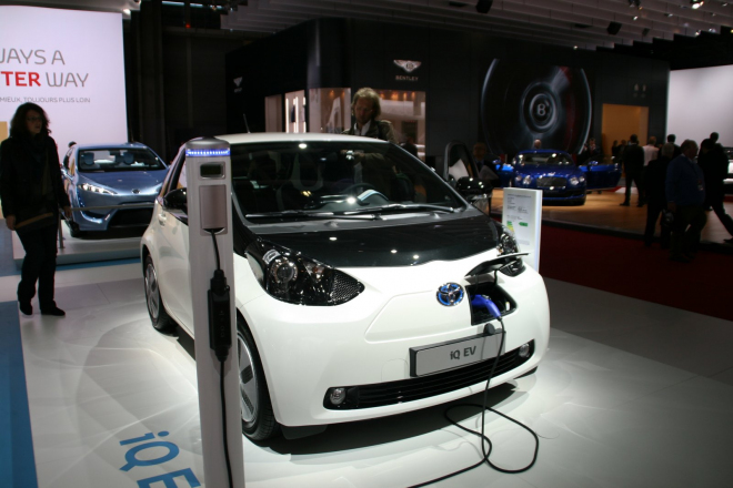 Toyota iQ EV: sériová verze elektrického iQ mnoho neřeší