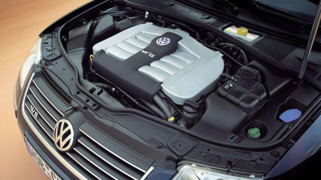 Mechanik ukázal, co skrývá komplikovaný motor VW, proslul svou nespolehlivostí