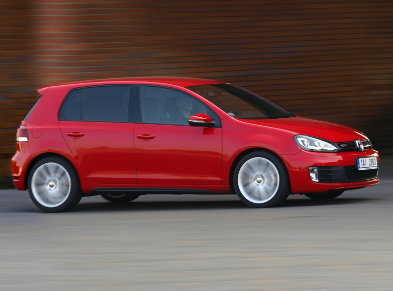 Test Volkswagen Golf GTD: radost s vůní nafty - 2 - VW_Golf_GTD_18
